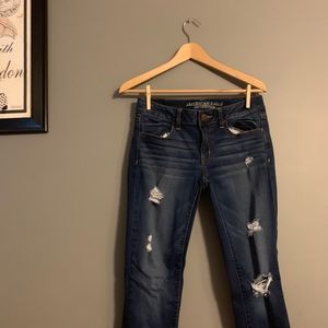 American Eagle Ripped Jeans / Jeggings